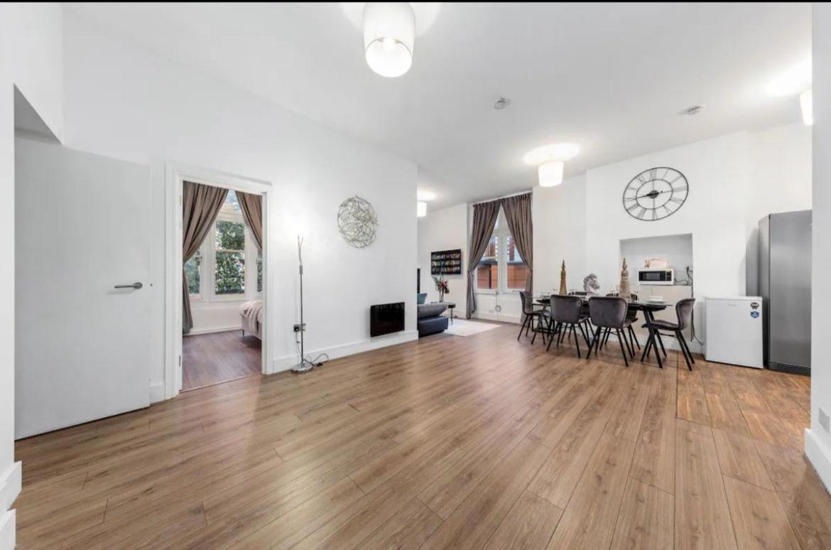 Majestic 2-Bedroom Flat In Knightsbridge-Hyde Park Kb70 London Exterior photo